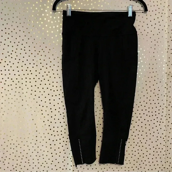 Lululemon Fast & Free Crop II - Picture 4 of 12